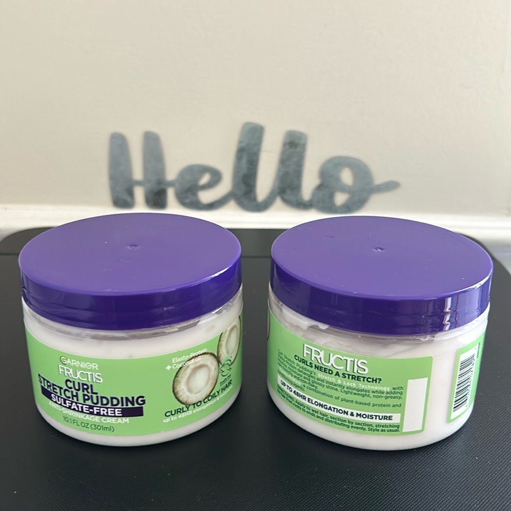 2-10oz jars of Garnier Fructis Curl Stretch Pudding Sulphate-Free Anti-Shrinkage